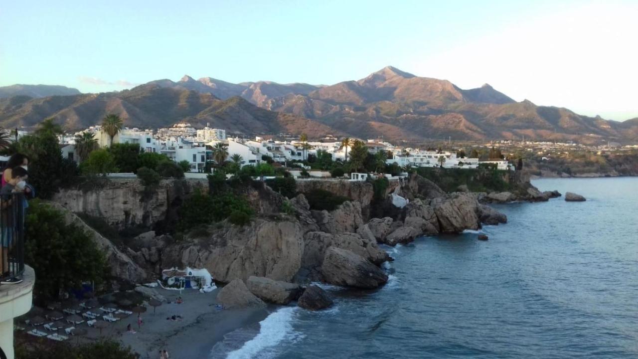 Capistrano Pueblo 106A Menyber Appartement Nerja Buitenkant foto